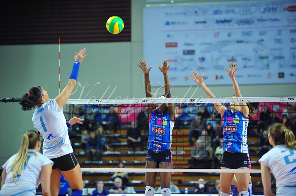 Igor NO-Agel Prostejov (18)